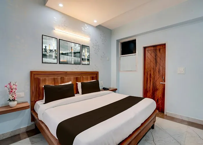 Super Hotel O By Oyo Sector 52 Chandigarh Isbt Road Formerly Hari Residency